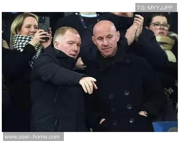 利马回应斯科尔斯嘲讽言论:我不在乎随时欢迎他来我家交流 利马回应斯科尔斯嘲讽言论:我不在乎随时欢迎他来我家交流