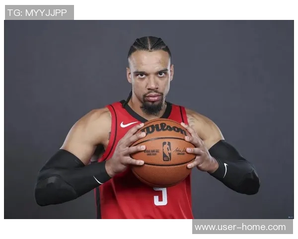 狄龙回归休斯敦表现抢眼24次出手收获23分4篮板4助攻但正负值却为负24 狄龙回归休斯敦表现抢眼24次出手收获23分4篮板4助攻但正负值却为负24