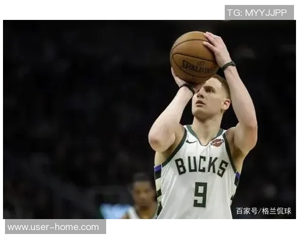 迪文谈防守与进攻的关系:防住对手后进攻方式不再重要 迪文谈防守与进攻的关系:防住对手后进攻方式不再重要