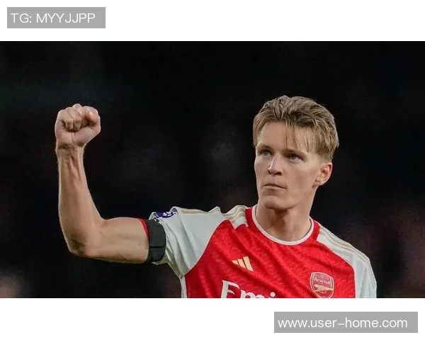 厄德高积极恢复状态分享训练照片期待重返赛场展现风采